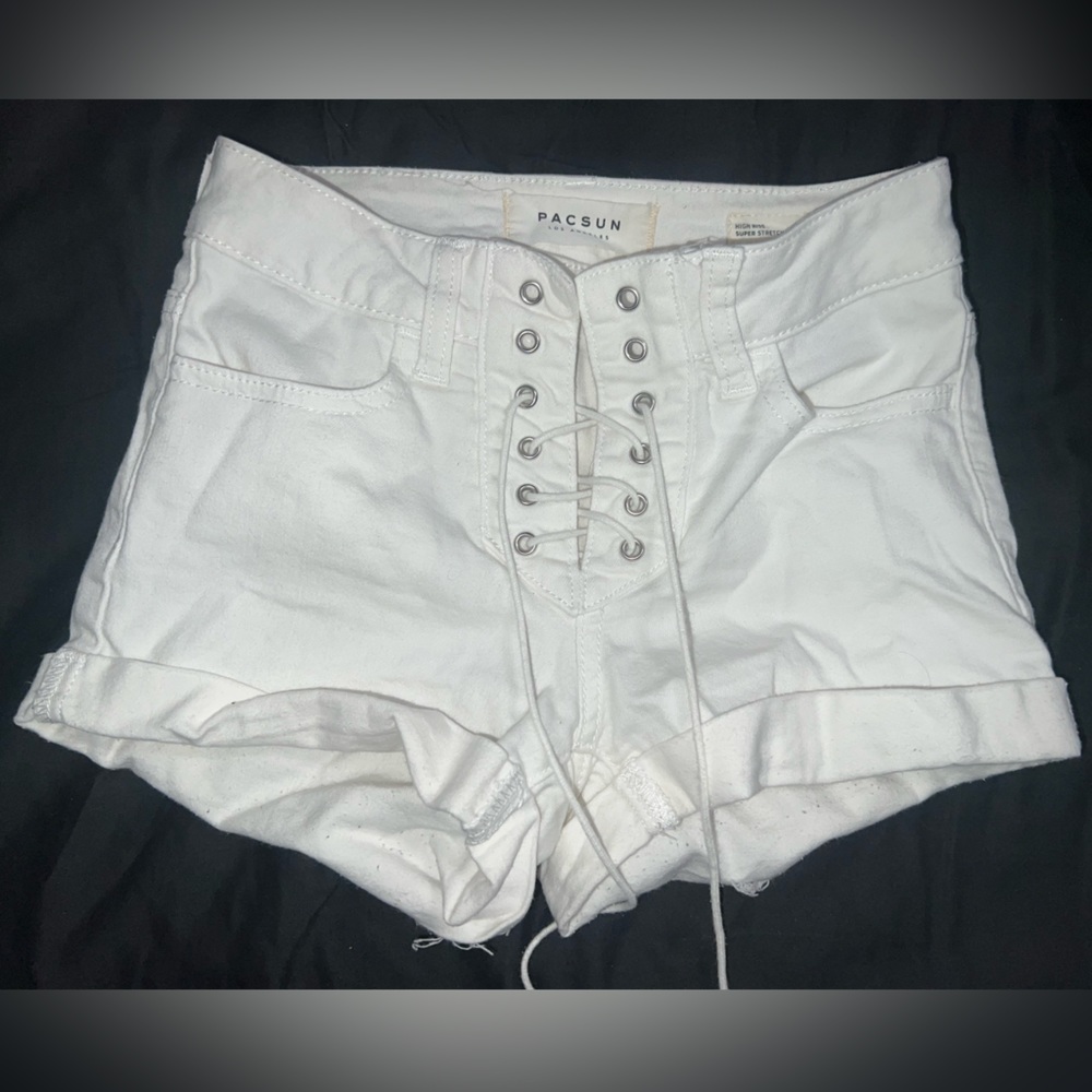 White Pacsun denim high rise super stretch shortie